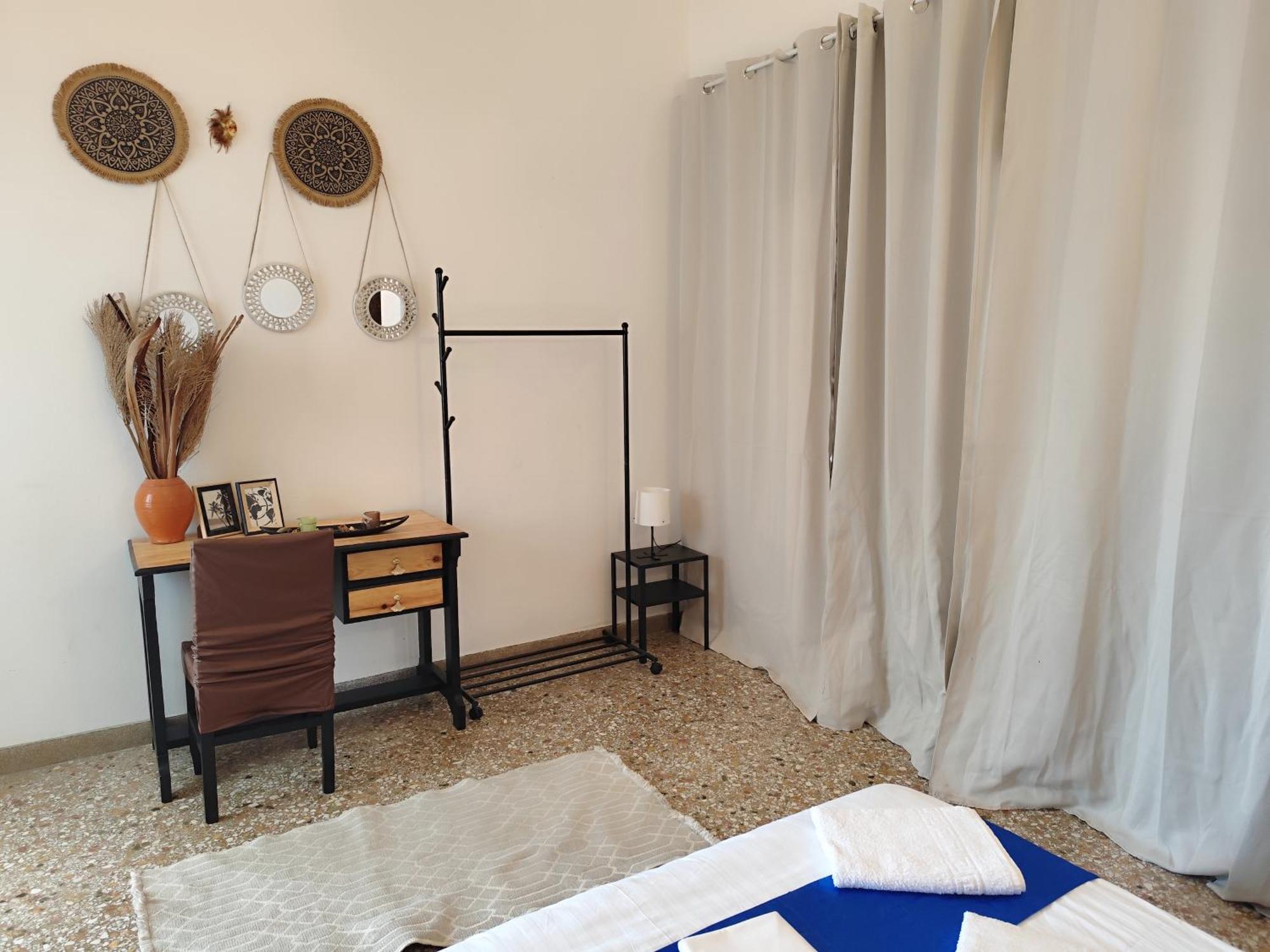 Homestay Cozy In Quiet Neighbourhood *